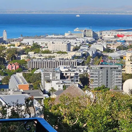 Spacious 2 Bedroom Apartment - Harbour Views Cape Town Exterior photo