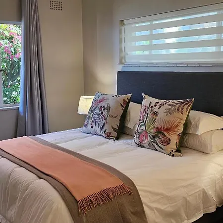 Spacious 2 Bedroom Apartment - Harbour Views Cape Town Exterior photo