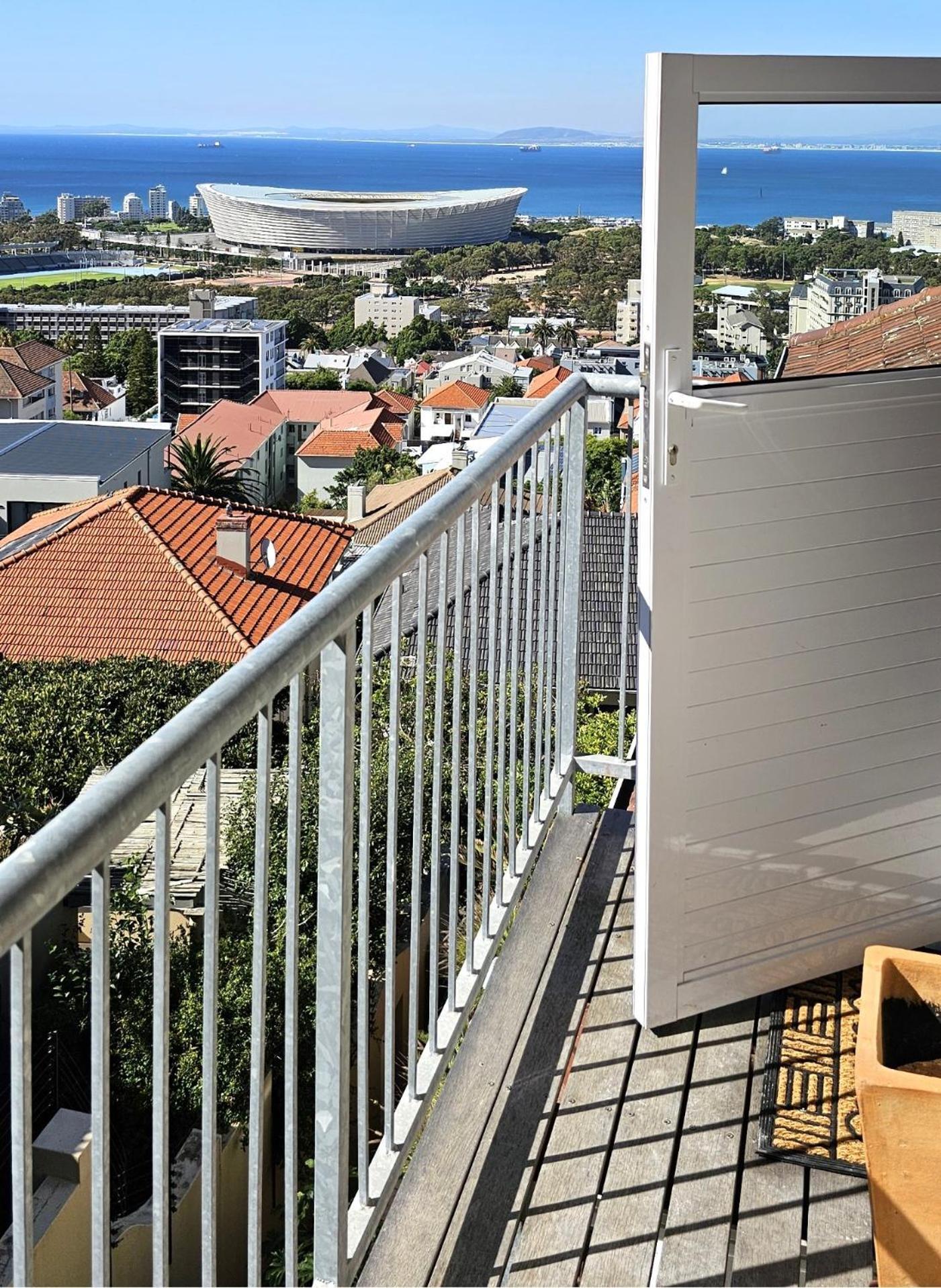 Apartment Spacious 2 Bedroom - Harbour Views